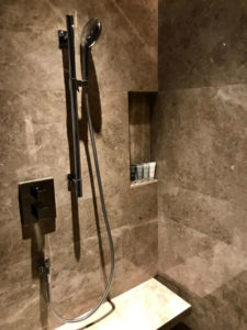 JWマリオット・マーキス・ホテル上海浦のデラックスリバービューの客室内シャワールーム