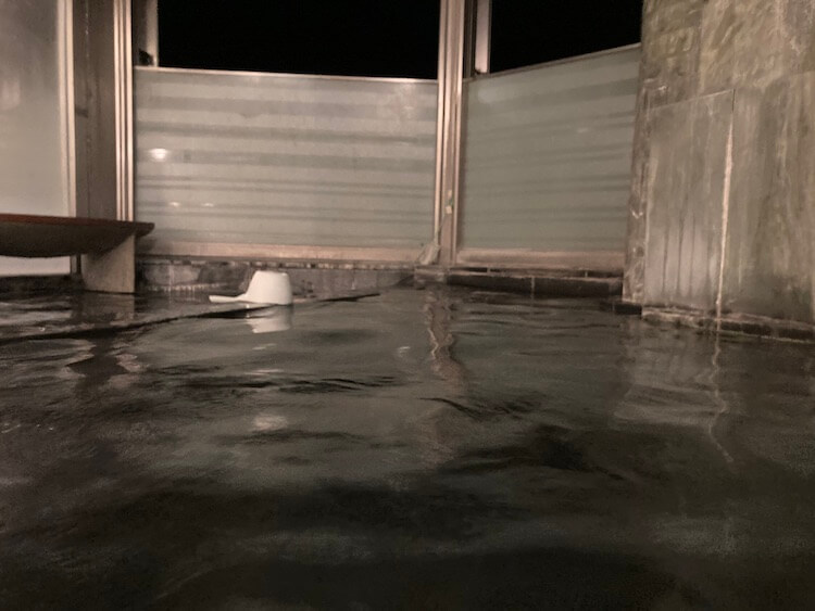 神山温泉 ホテル四季の里＆いやしの湯の露天風呂