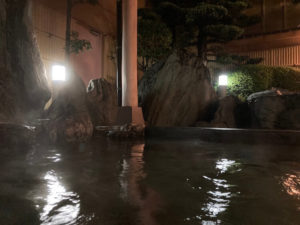 湯巡り日本一周Nバン車中泊35湯目 天然温泉 武丈の湯の露天風呂