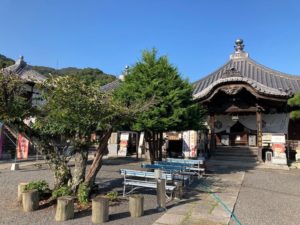 四国お遍路車中泊の旅11日目 73番札所 我拝師山 出釈迦寺（しゅっしゃかじ）の大師堂