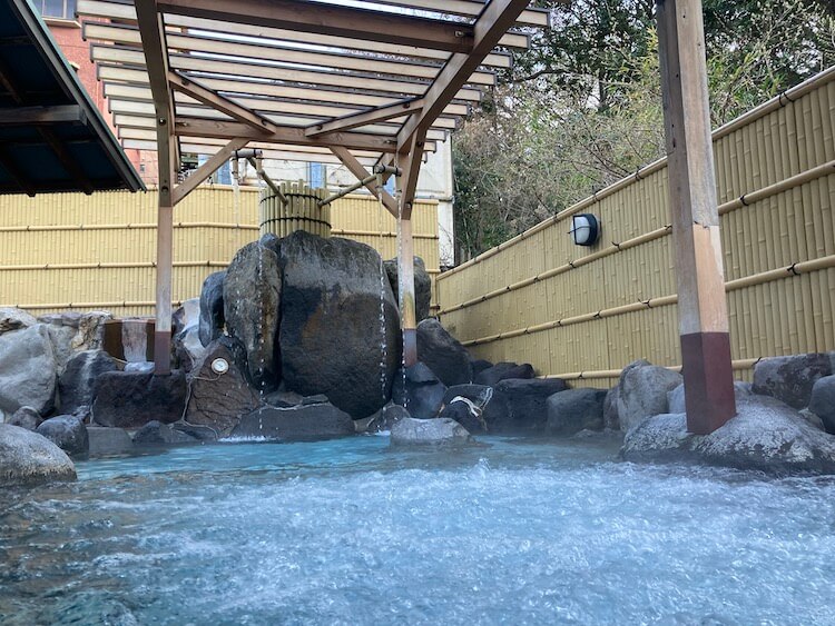 湯巡り日本一周Nバン車中泊 59湯目 箱根の湯の露天風呂