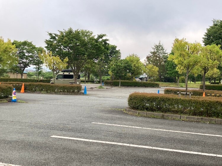 長野市 善光寺前泊の車中泊なら南長野運動公園第３駐車場